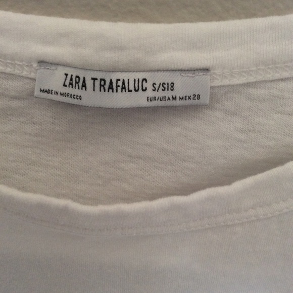 cute simple white t - Picture 2 of 2